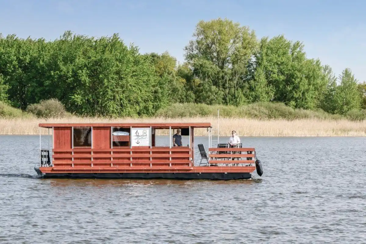 Mecklenburgische Seenplatte Hausboot ohne Führerschein – Ihre Chance auf Urlaub mit Leichtigkeit